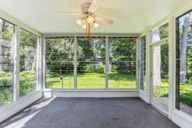 1611 Sumter Avenue N, Golden Valley, MN 55427