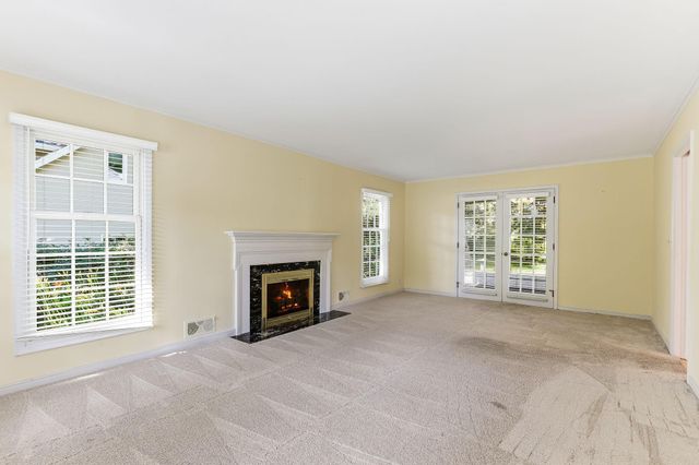 1611 Sumter Avenue N, Golden Valley, MN 55427