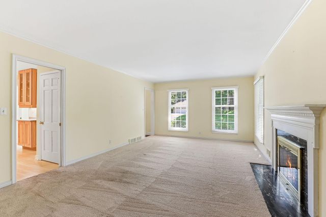 1611 Sumter Avenue N, Golden Valley, MN 55427