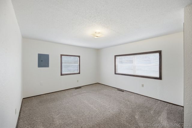 139 S Beech Street, Kellyville, OK 74039