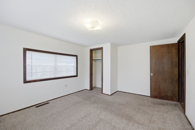 139 S Beech Street, Kellyville, OK 74039