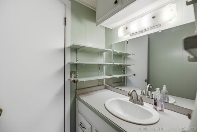 139 S Beech Street, Kellyville, OK 74039