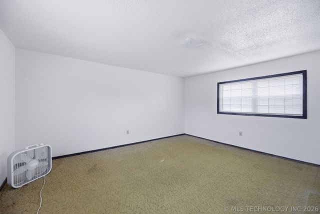 139 S Beech Street, Kellyville, OK 74039