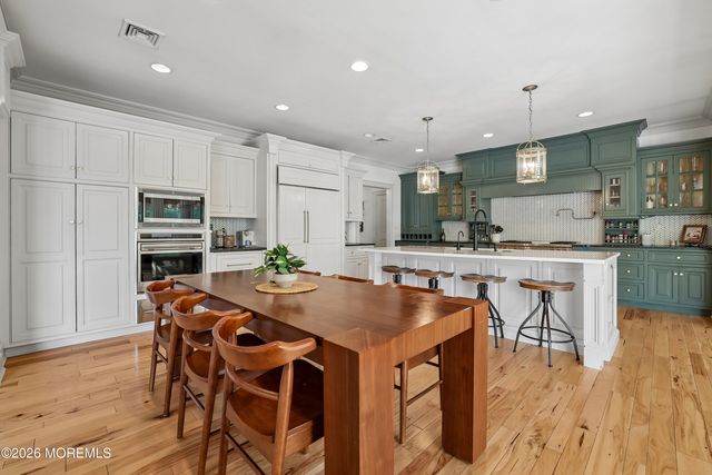92 Tulip Lane, Colts Neck, NJ 07722