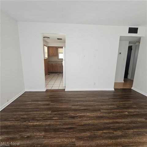 3900 Wetzel Avenue, Cleveland, OH 44109
