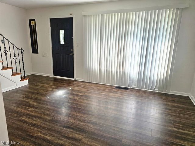 3900 Wetzel Avenue, Cleveland, OH 44109