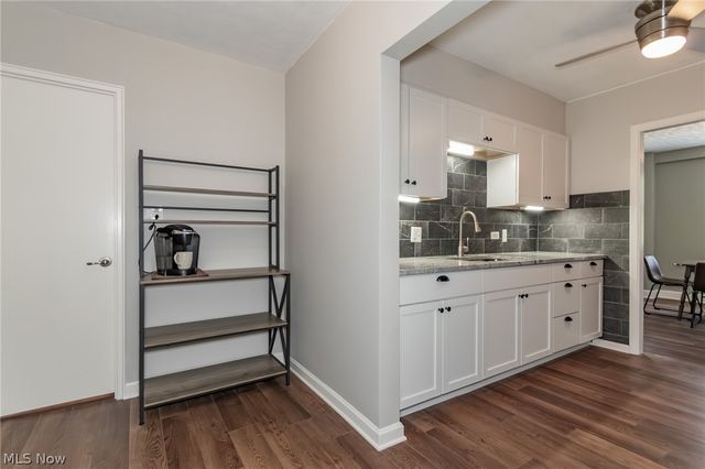 13800 Fairhill Road 419, Cleveland, OH 44120