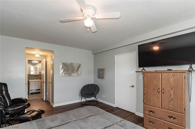 13800 Fairhill Road 419, Cleveland, OH 44120