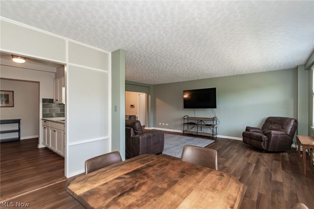 13800 Fairhill Road 419, Cleveland, OH 44120