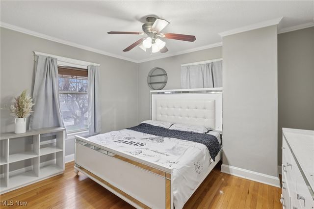 1566 Elbur Avenue, Lakewood, OH 44107