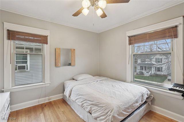 1566 Elbur Avenue, Lakewood, OH 44107