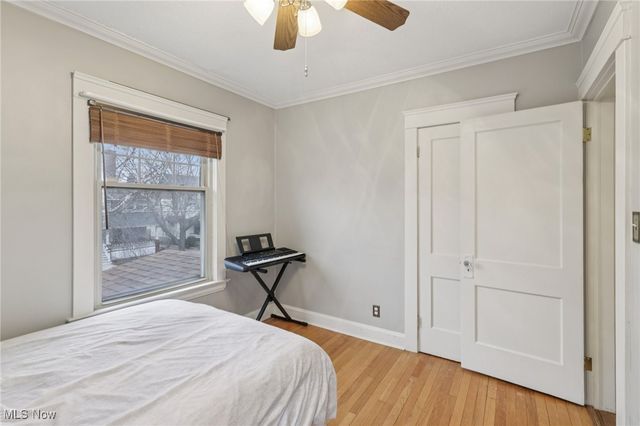 1566 Elbur Avenue, Lakewood, OH 44107