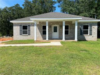 265 Creola Axis Loop Road S, Creola, AL 36525