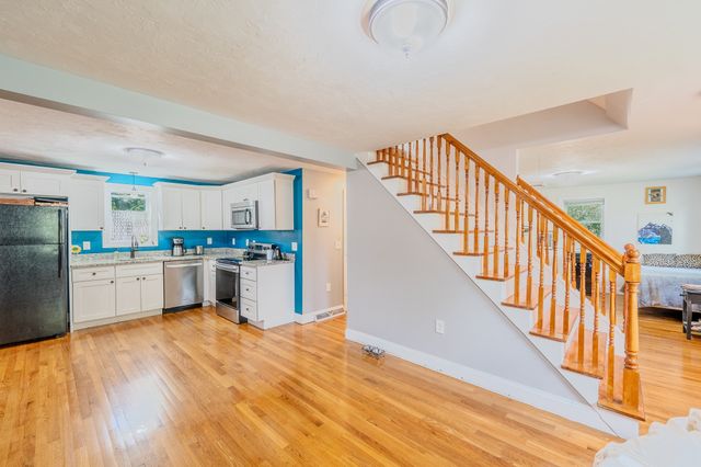 601 East St, Wrentham, MA 02093
