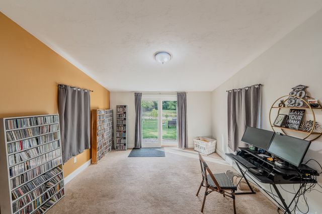 601 East St, Wrentham, MA 02093