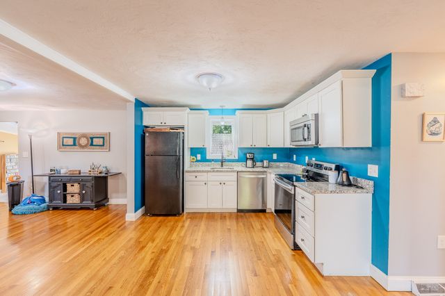 601 East St, Wrentham, MA 02093