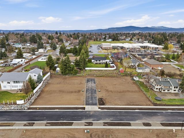 2515 S Warren Ln, Spokane Valley, WA 99037