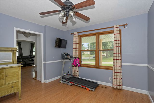 7612 Horton Avenue, Urbandale, IA 50322