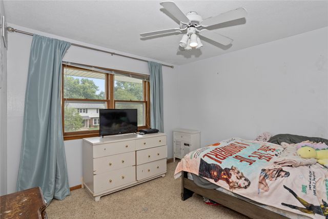 7612 Horton Avenue, Urbandale, IA 50322