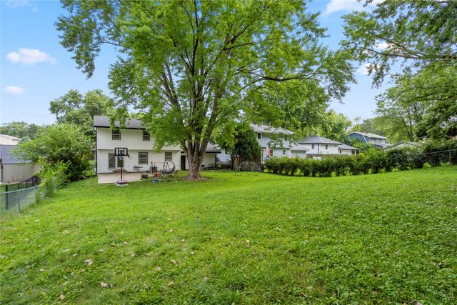 7612 Horton Avenue, Urbandale, IA 50322