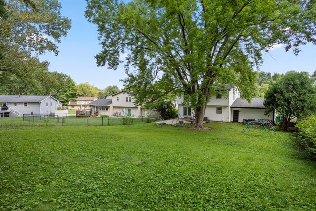 7612 Horton Avenue, Urbandale, IA 50322