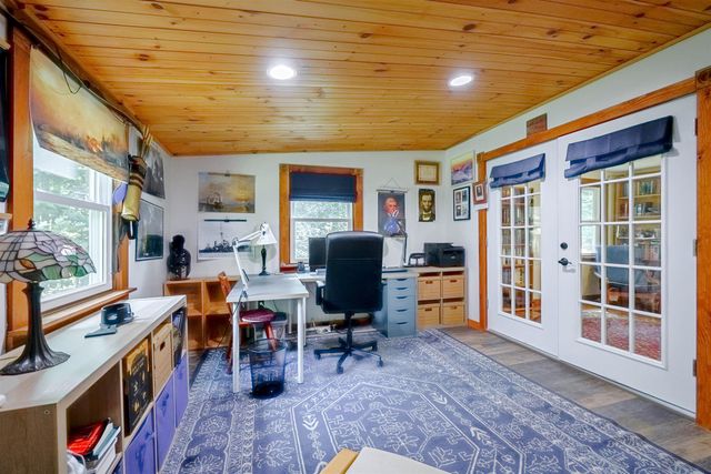 23 Beechwood Road, Hudson, NH 03051