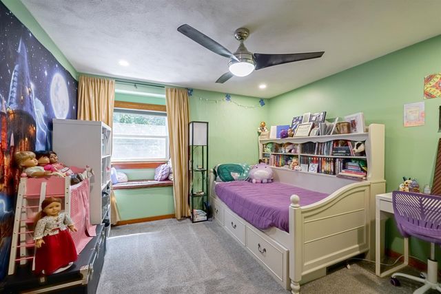 23 Beechwood Road, Hudson, NH 03051