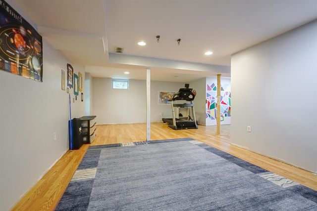 23 Beechwood Road, Hudson, NH 03051