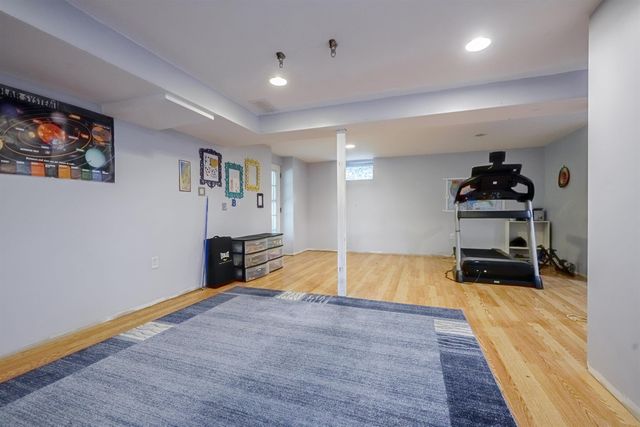 23 Beechwood Road, Hudson, NH 03051