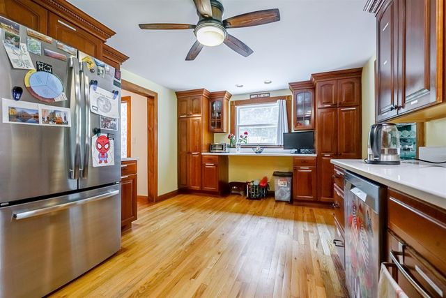 23 Beechwood Road, Hudson, NH 03051