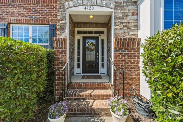 4720 Pearmain Drive, Waxhaw, NC 28173