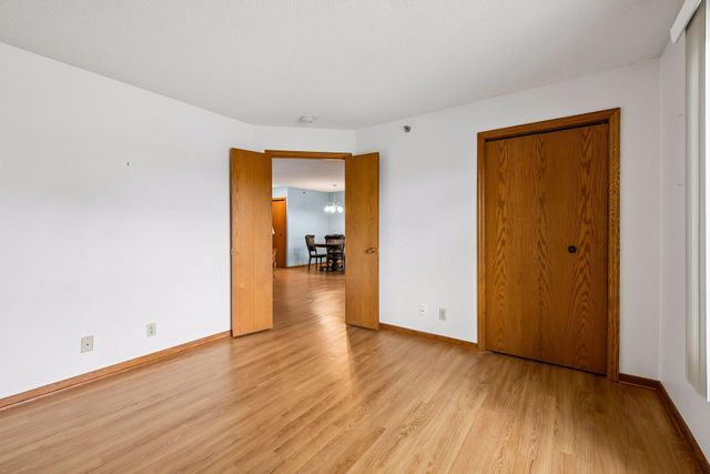 3801 W 98th Street 209, Bloomington, MN 55431