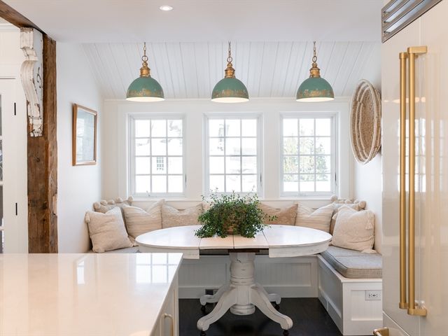 20 Seabury Point Road, Duxbury, MA 02332