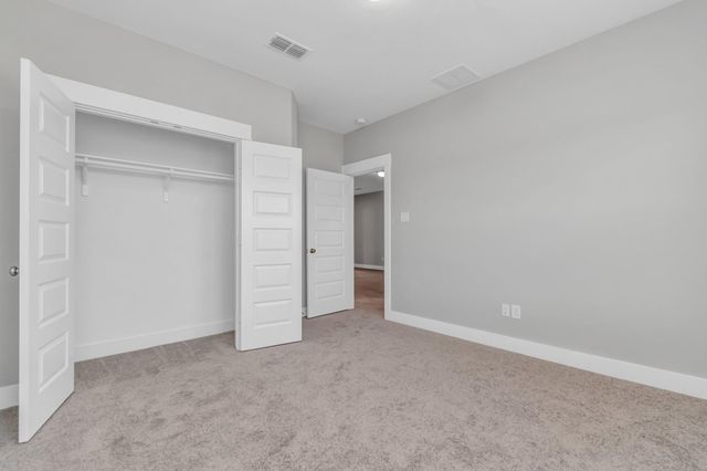1415 Northern Brewer Trail, Houston, TX 77008