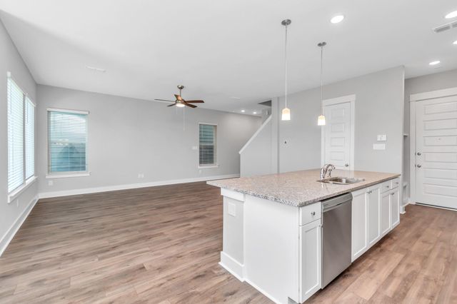 1415 Northern Brewer Trail, Houston, TX 77008