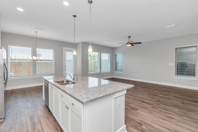 1415 Northern Brewer Trail, Houston, TX 77008