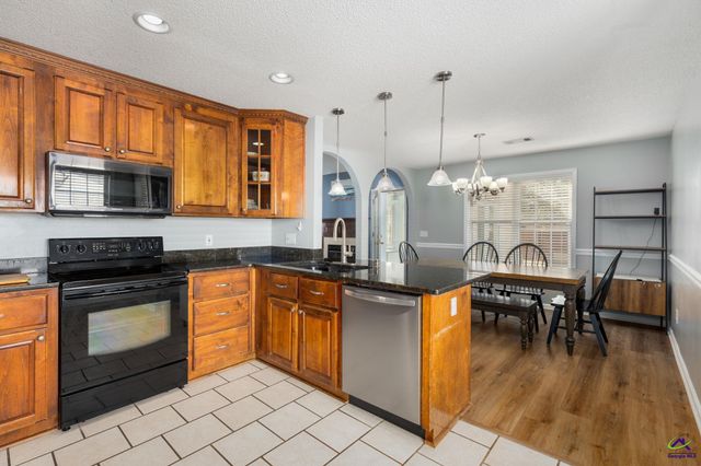 113 Hummingbird Lane, Kathleen, GA 31047