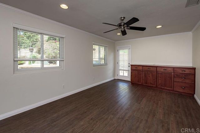 1947 Bear Valley Oaks Road, Escondido, CA 92025