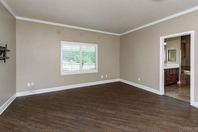 1947 Bear Valley Oaks Road, Escondido, CA 92025