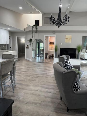 35 PINEWINDS BOULEVARD, Oldsmar, FL 34677