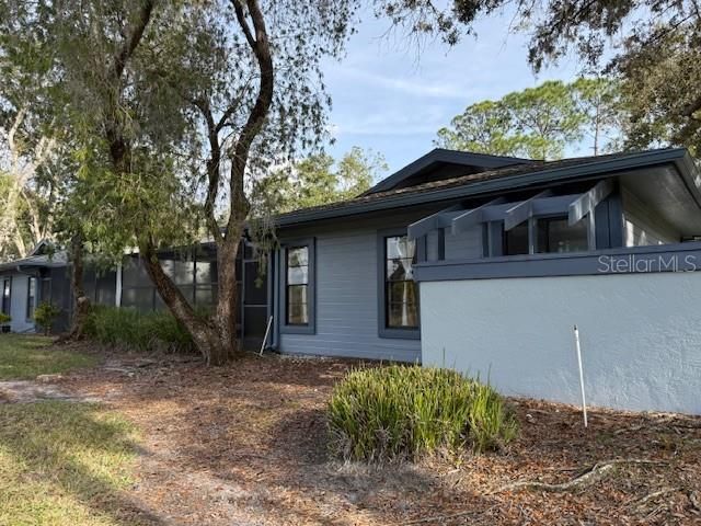 35 PINEWINDS BOULEVARD, Oldsmar, FL 34677