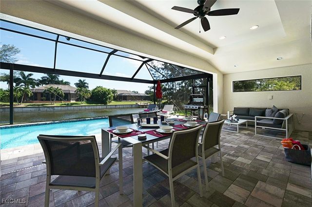 2913 SW 11th PL, Cape Coral, FL 33914