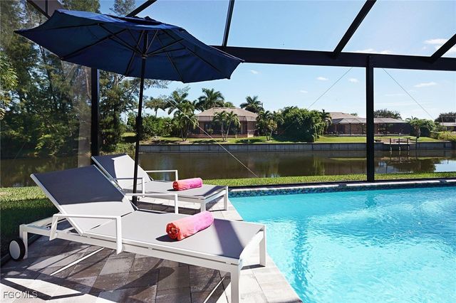 2913 SW 11th PL, Cape Coral, FL 33914