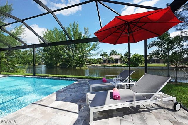 2913 SW 11th PL, Cape Coral, FL 33914