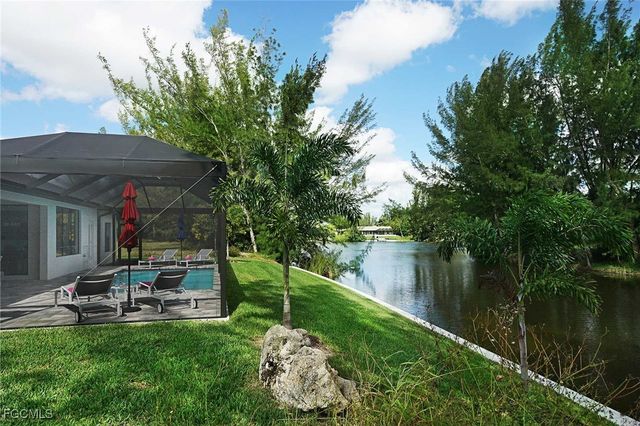 2913 SW 11th PL, Cape Coral, FL 33914