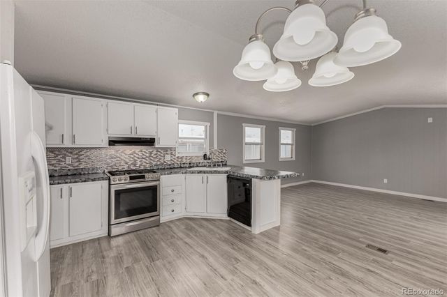 5435 Riverdale Avenue, Denver, CO 80229