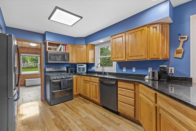 148 Beth COURT, Burlington, WI 53105