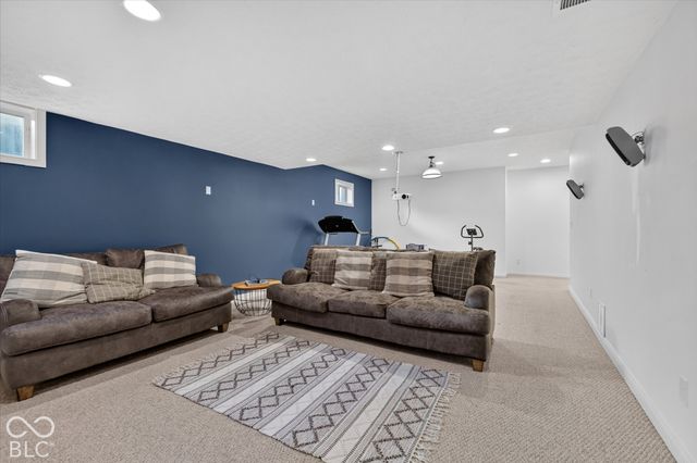 10911 Tallow Wood Lane, Indianapolis, IN 46236