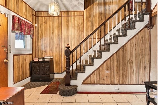 671 E 29Th St, Paterson City, NJ 07504