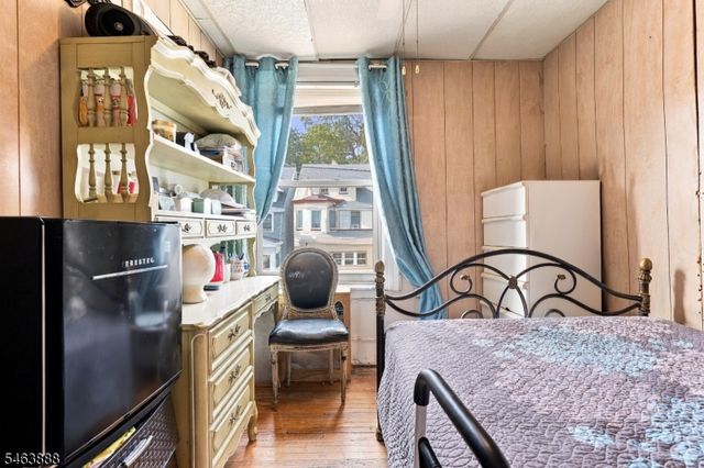 671 E 29Th St, Paterson City, NJ 07504